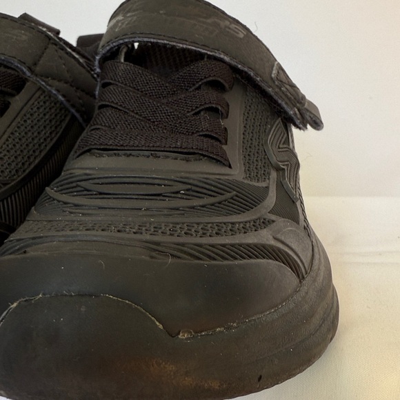 Skechers Tuff Tech Boys Sneakers – Size 11 - Picture 5 of 7